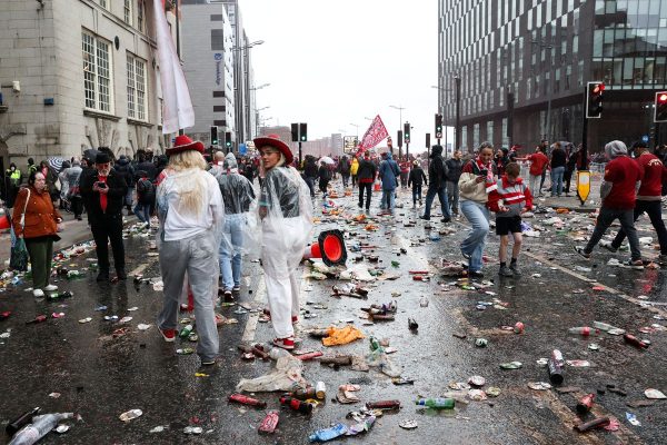 Tragedi di Parade Kemenangan Liverpool, Mobil Tabrak Kerumunan Suporter