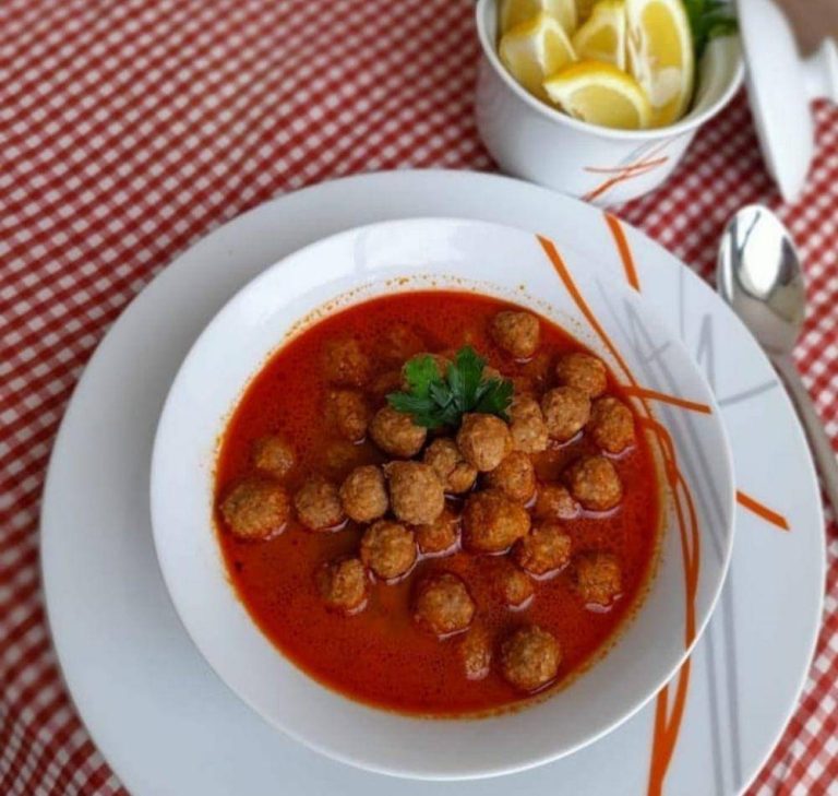 Köfte, Bakso Khas Turki yang Lezat dan Beragam